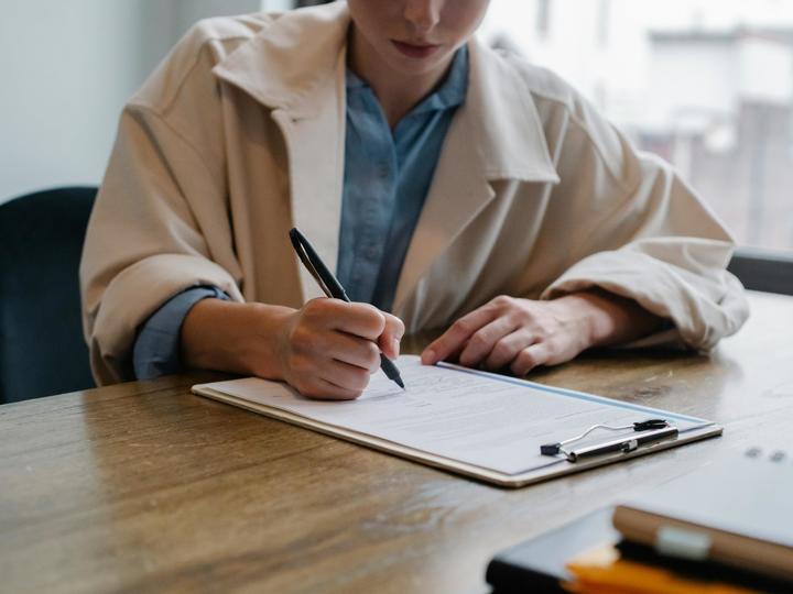 woman filling out a form