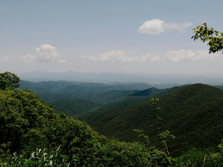 skyline view of the applachian mountains